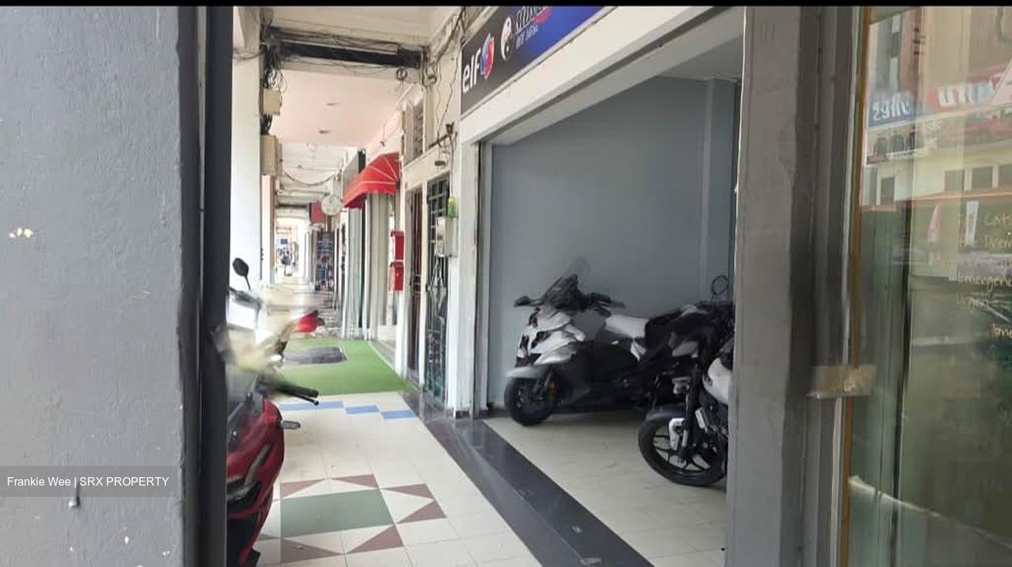 Macpherson Road (D13), Shop House #546617741